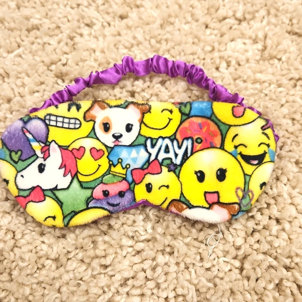 Justice Bundle Sleep Mask And Fluffy Socks